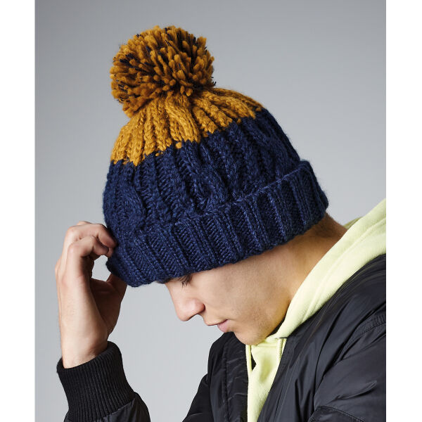 Climbing - Apres Beanie Thumbnail